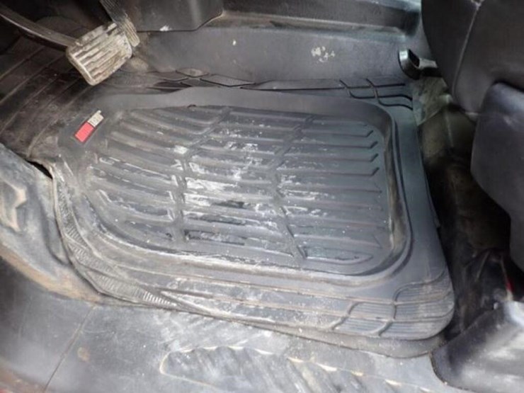 chevrolet-silverado-1500-image-33