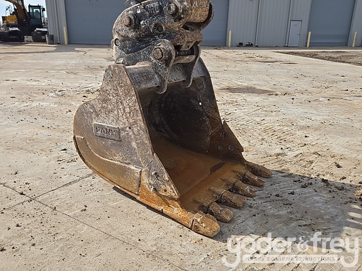 2023-sany-sy225-image-9