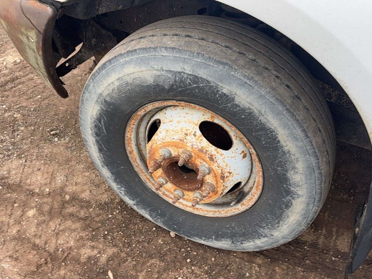 2004-ford-f350-image-7