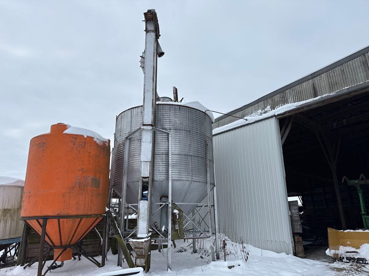 bin-and-grain-leg-image-1