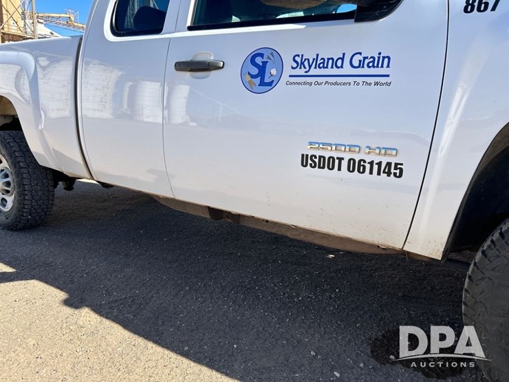 chevrolet-2500hd-image-14