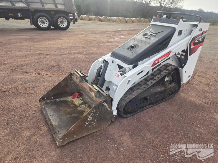 2018-bobcat-mini-track-loader-image-1