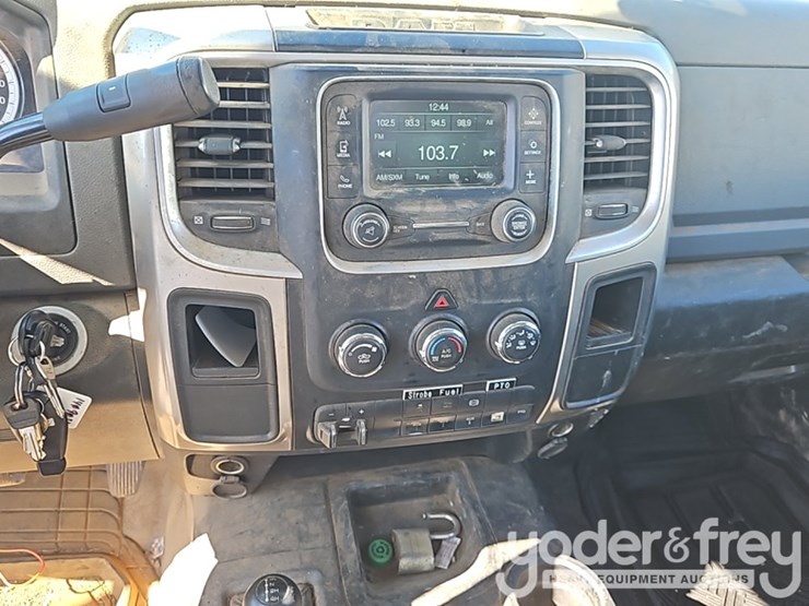 dodge-ram-5500-image-49