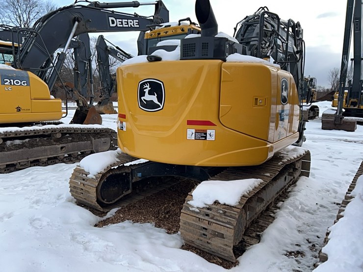 2023-john-deere-135p-hydraulic-excavator-sn:-nf00085,-image-15
