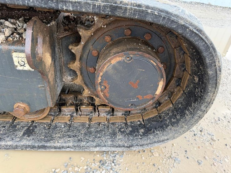 2022-bobcat-e50-image-17