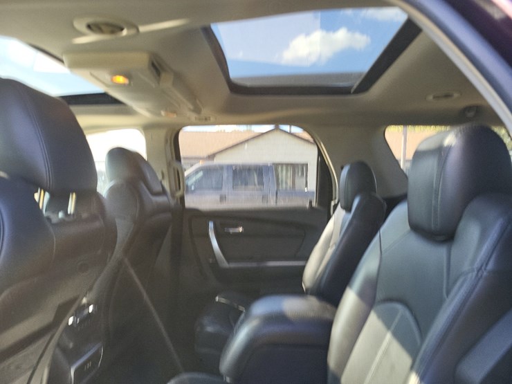 gmc-acadia-slt-image-43