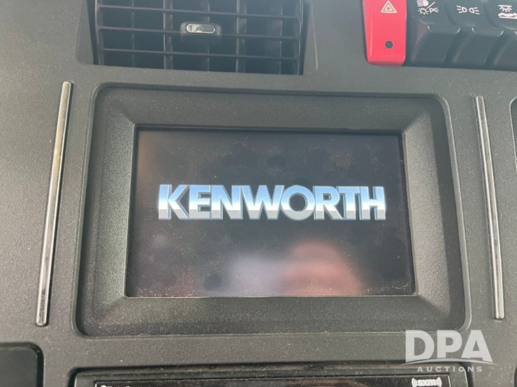 kenworth-t680-image-52