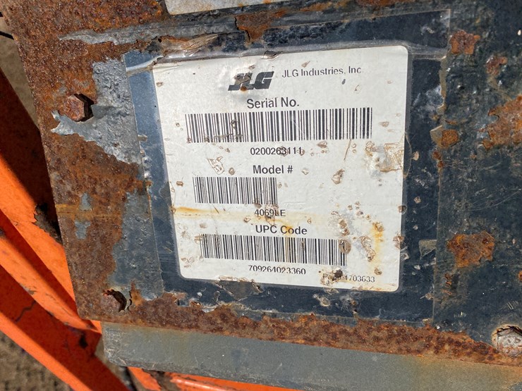 2017-jlg-4069le-image-19