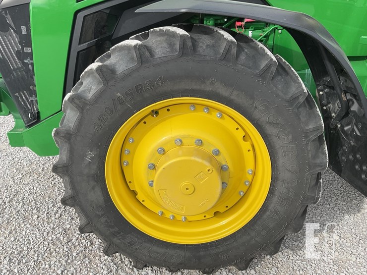 john-deere-8r-250-image-27