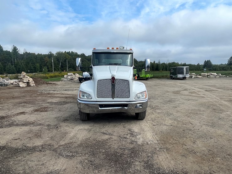 kenworth-t370-image-7