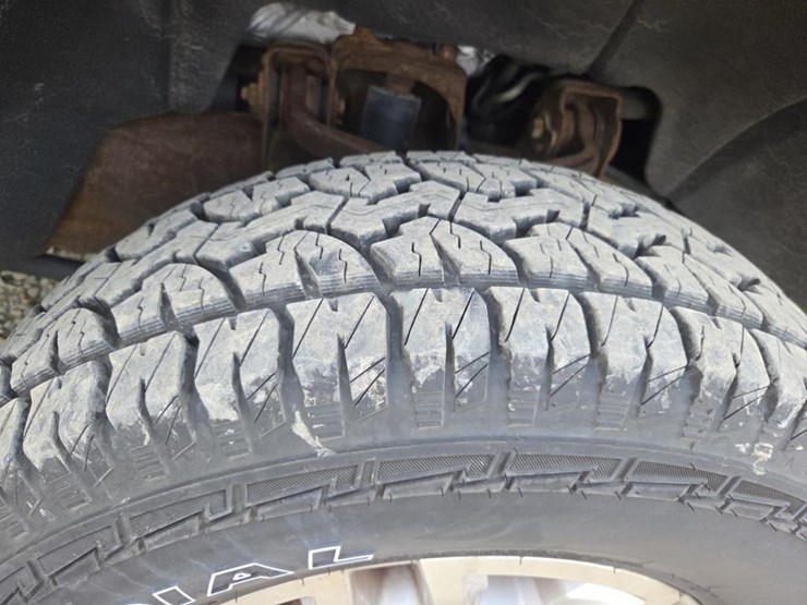 2015-chevrolet-silverado-2500hd-image-60