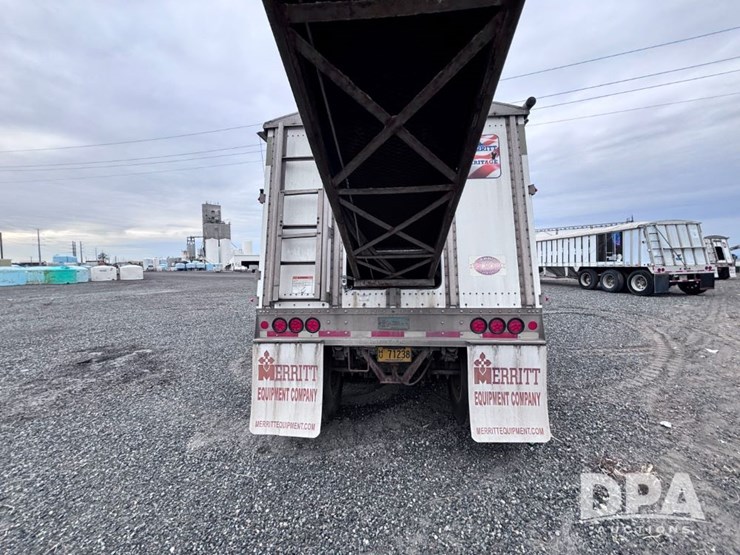 2013-merritt-hopper-image-12