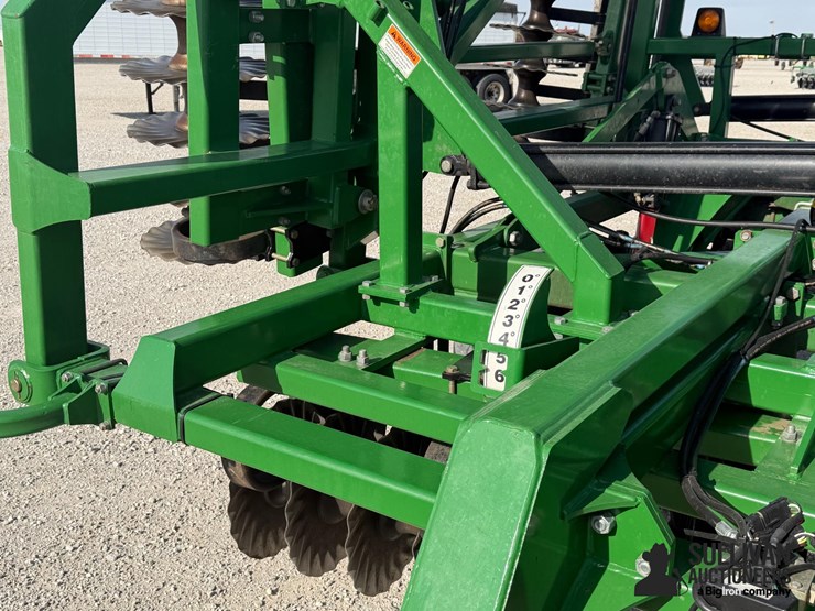 great-plains-4000-image-14