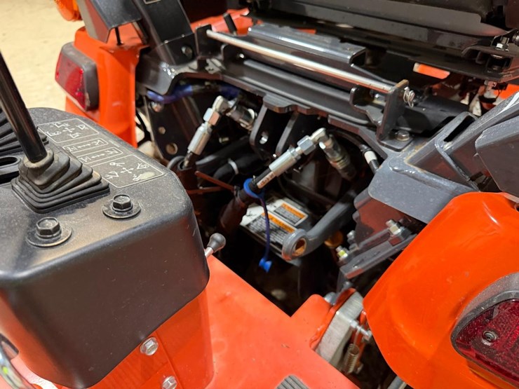 2023-kubota-bx23s-image-19