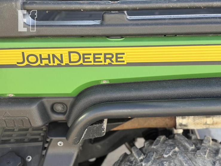 john-deere-gator-xuv-835m-image-11