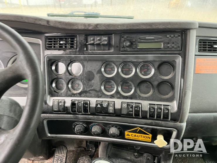 kenworth-t800-image-57