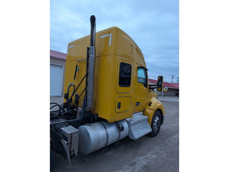 kenworth-t680-image-6