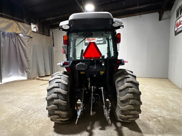 2017-massey-ferguson-1754-image-4