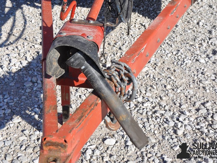 new-holland-195-image-10