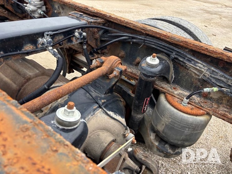 peterbilt-378-image-64