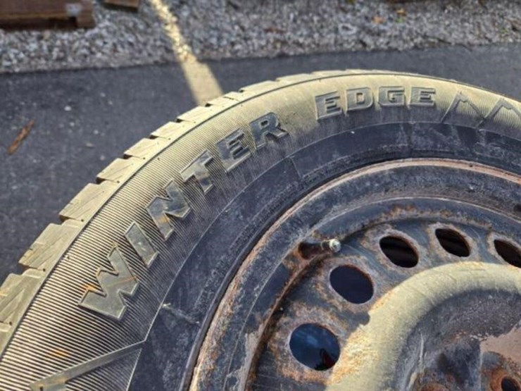 hyundai-santa-fe-image-2