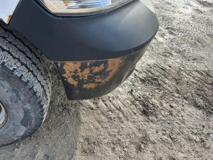 2016-dodge-1500-image-32