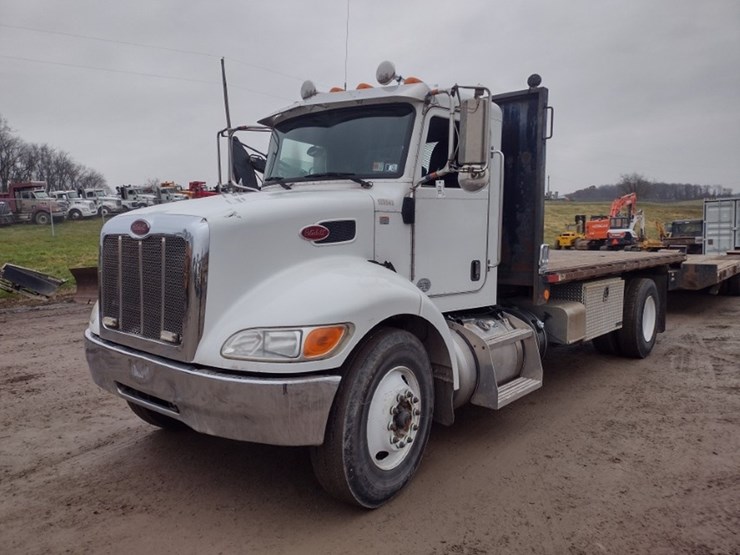 peterbilt-337-image-31