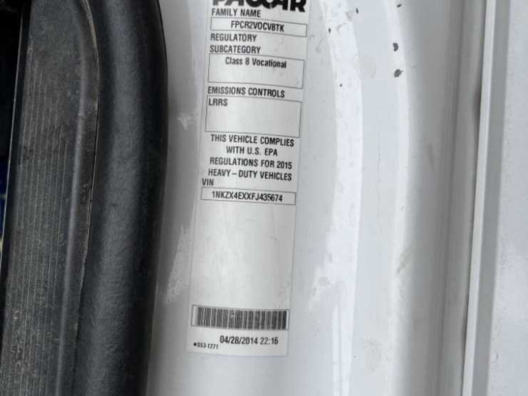 2015-kenworth-t880-image-2