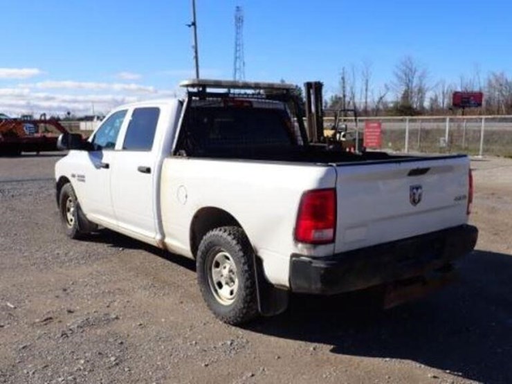 2016-dodge-1500-image-7