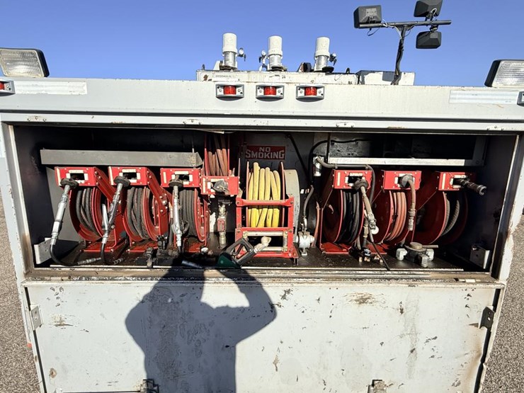 international-4700-image-21