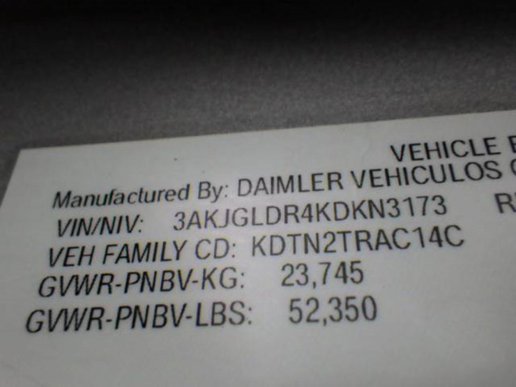 freightliner-cascadia-125-image-30