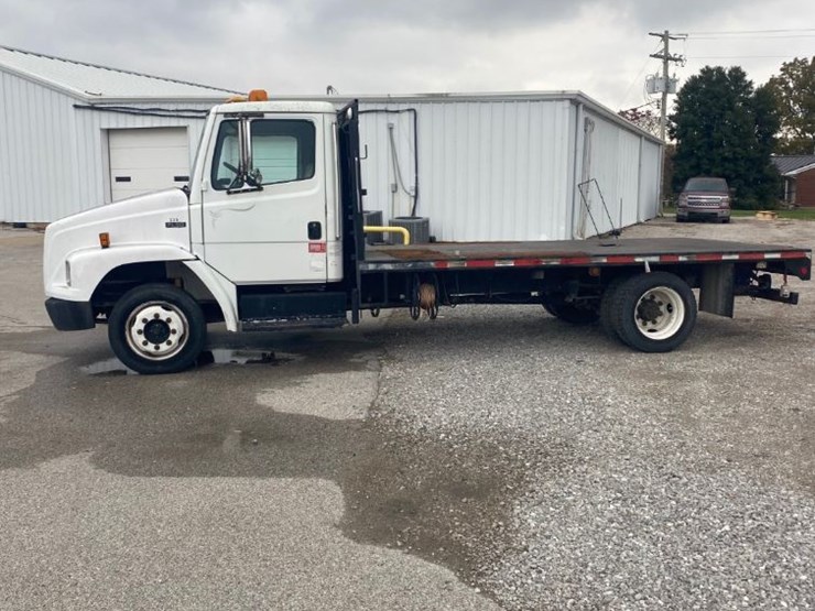 freightliner-fl50-image-1