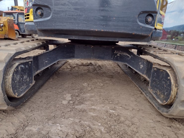 yanmar-vio45-image-43