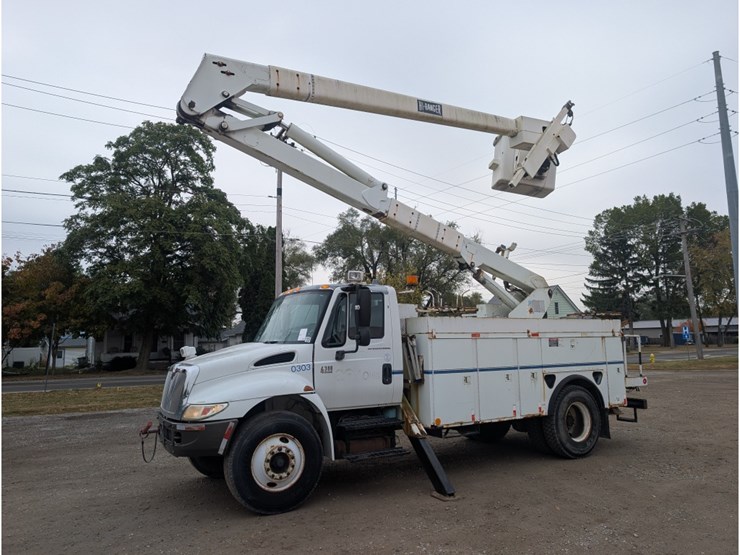 international-durastar-4300-image-1