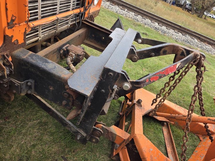 mack-rd690s-image-15