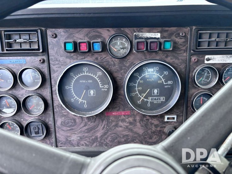 kenworth-t600a-image-77