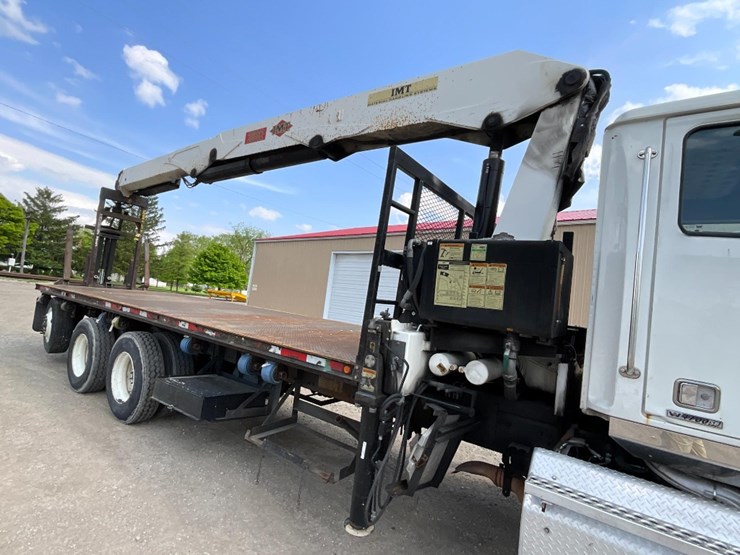 western-star-4700sb-image-12