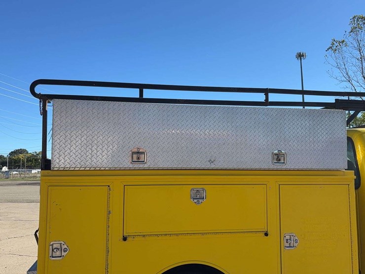 2005-ford-f350-image-14