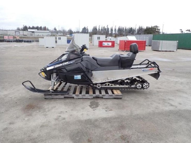 caterpillar-570-image-17