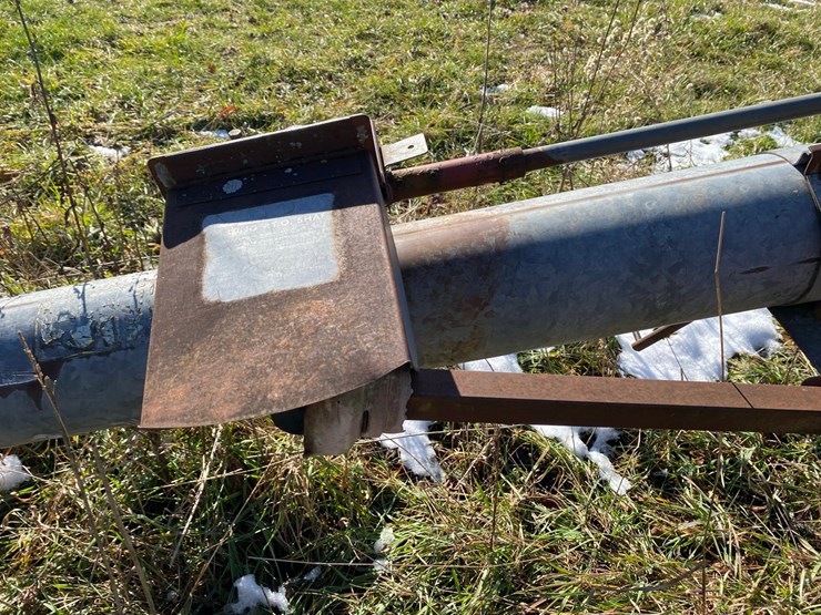 auger-540-pto,-8”x42’-image-5