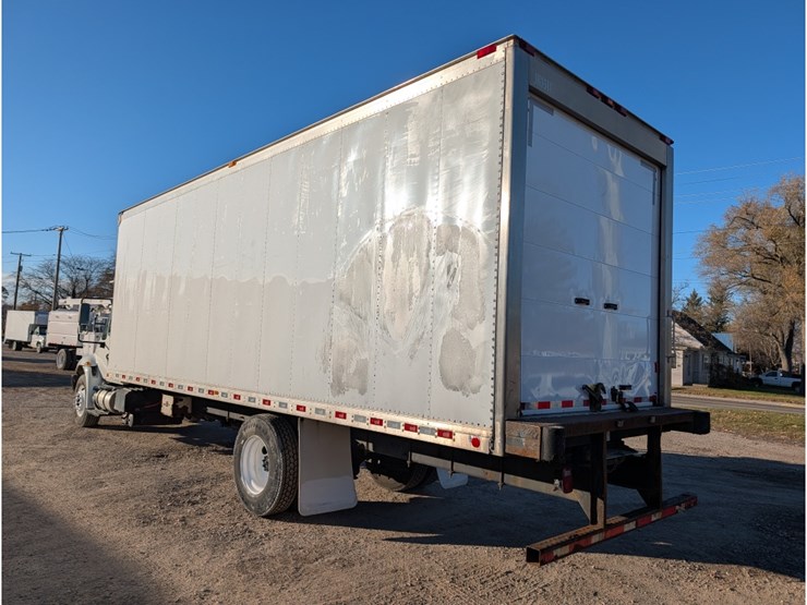 2016-international-durastar-4300-image-10