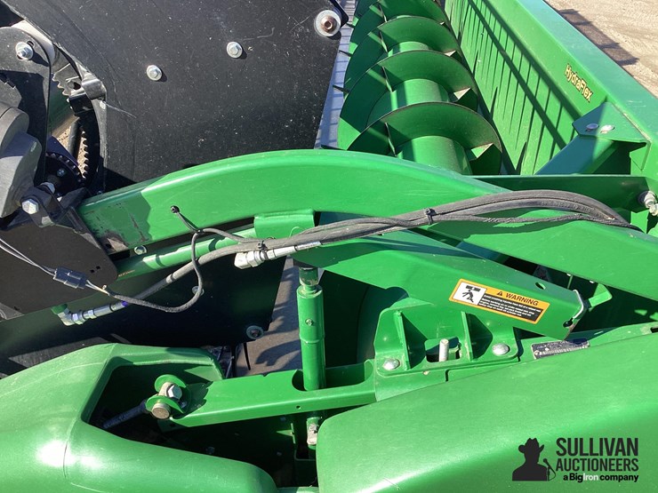 2014-john-deere-635f-image-10