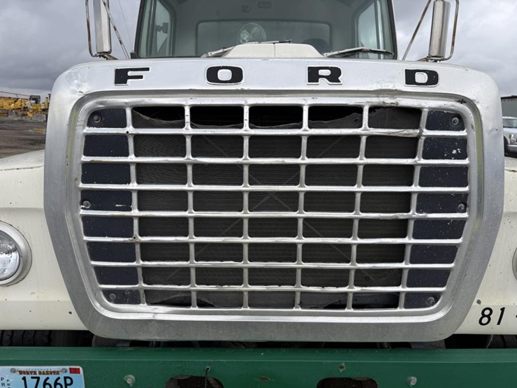 ford-l9000-image-42