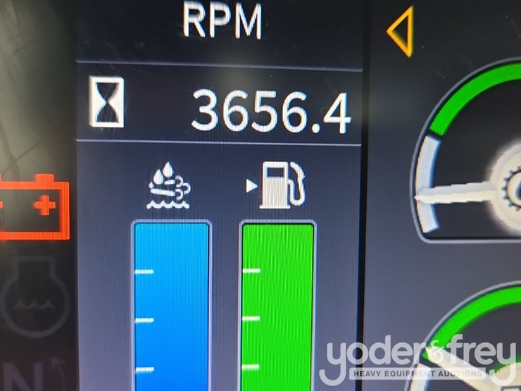 2019-deere-850l-lgp-image-171