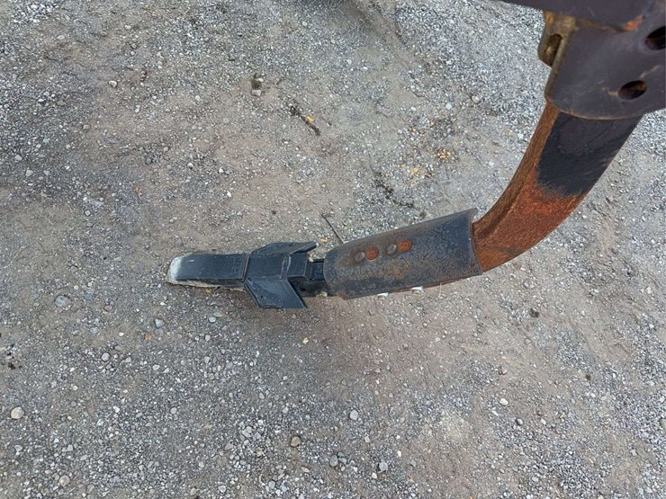 dmi-5-shank-ripper-image-12