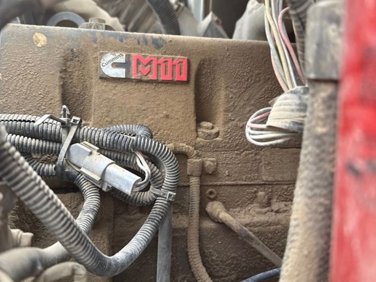 1995-ford-l9000-image-5