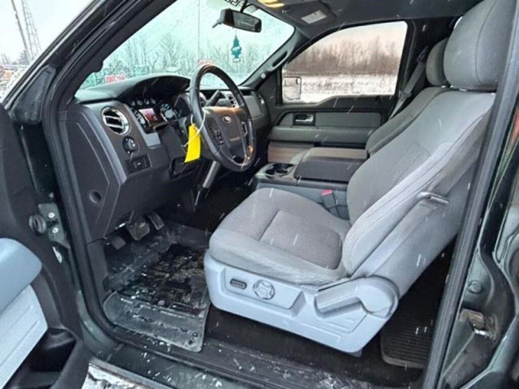 2012-ford-f150-xlt-image-19