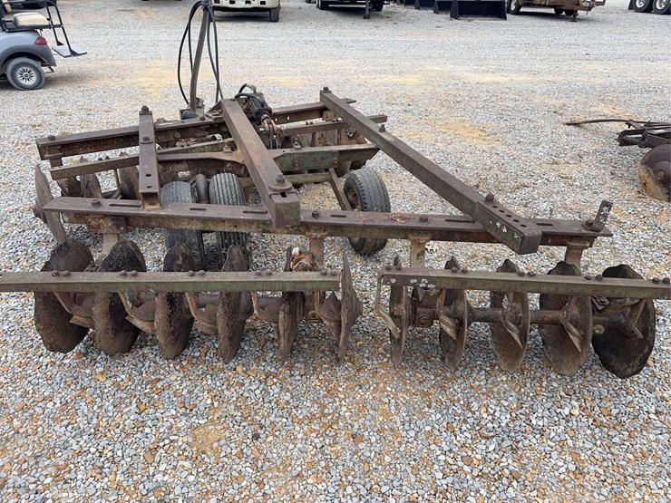 john-deere-8-image-4