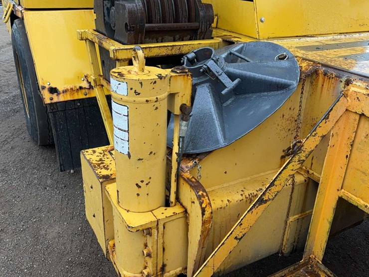 1996-grove-tms250c-image-30