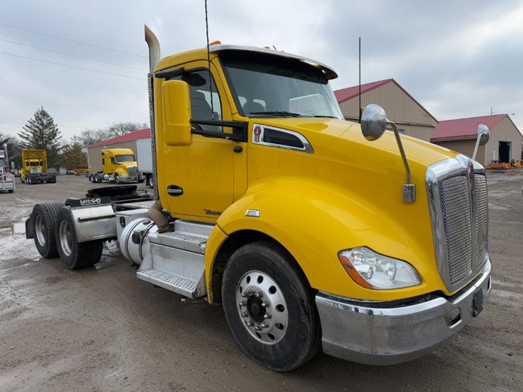 kenworth-t680-image-2